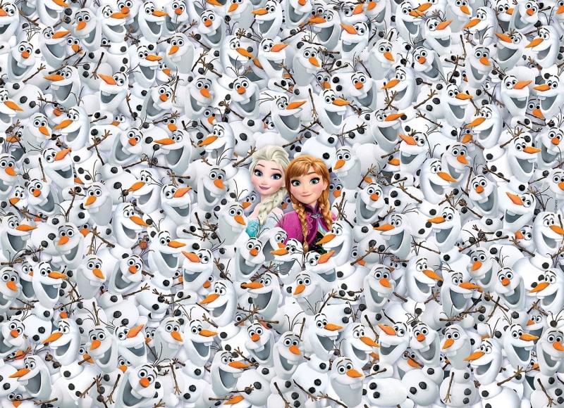 real people, winter, girl, princess, disney, blond hair, young women, snowman, anna, fantasy, happiness, standing, indoors, iarna, casual clothing, abundance