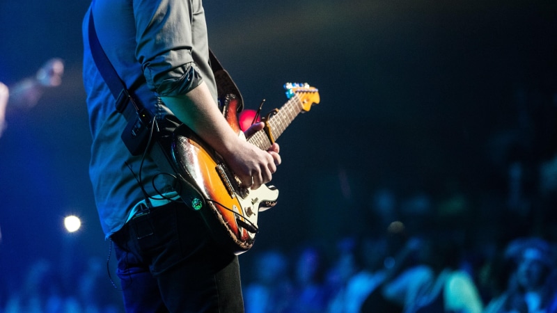 rock, occupation, performance, popular music concert, one person, pop musician, stage, musical instrument, arts culture and entertainment, men, crowd, music