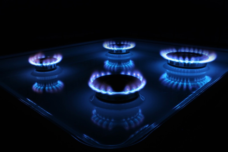 domestic kitchen, household equipment, dark blue, 2K, oven, burners, no people, indoors, stove, flame, fire, blue, heat - temperature, appliance, burning