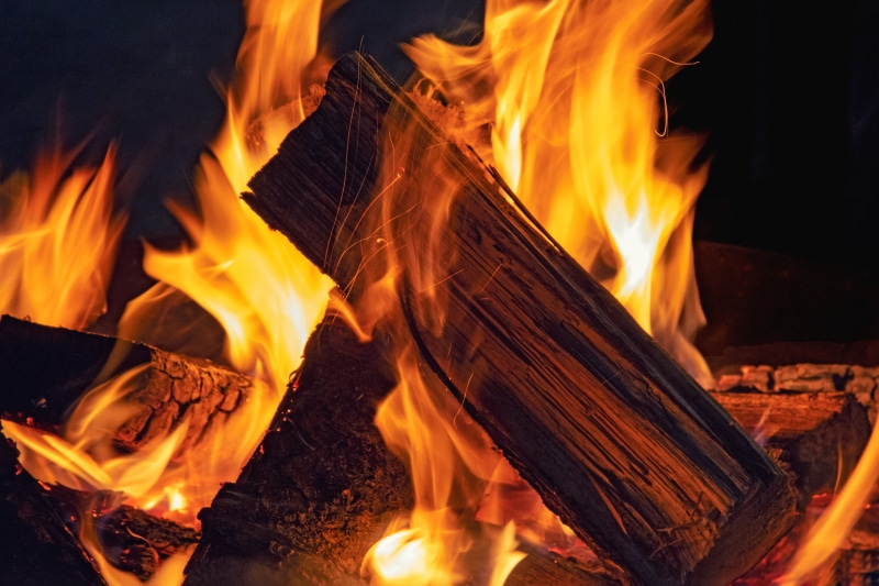 blaze, wood - material, crackle, night, wood, radio, burning, sign, 5K, heat - temperature, inferno, orange color, hot, wood fire, heat, close-up, fireplace