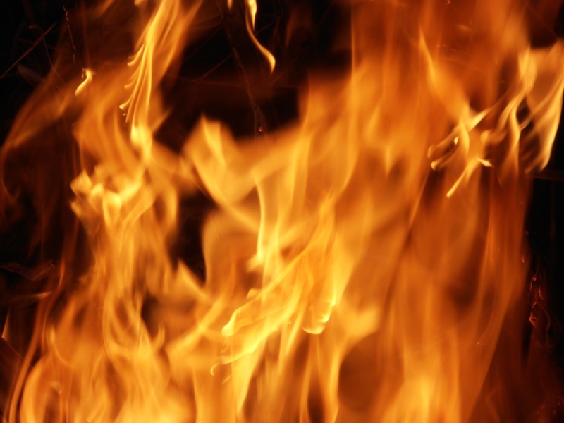 hot, bonfire, black background, glowing, hell, night, backgrounds, communication, inferno, fire, burning, flame, campfire, warning sign, 1080P, danger