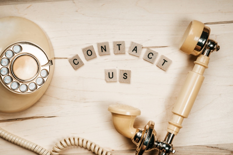 choice, Local, home, table, Help, equipment, antique, tool, Vintage, contact, wall - building feature, still life, Contact us, collection, photo, Phones and Cases