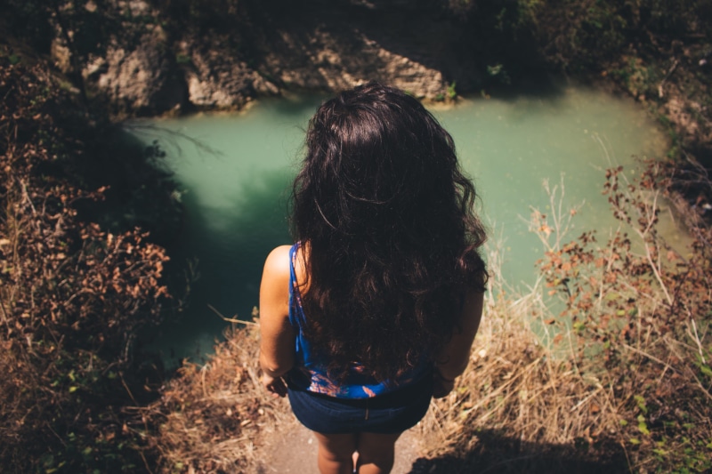 spaghetti, near, 5K, people, summer, short, spaghetti strap, long hair, outdoors, water, cliff, forest, females, casual clothing, mid adult, lifestyles
