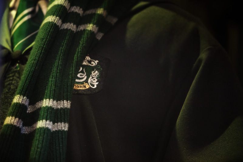 white, no People, gryffindor, silver, fashion, dark, close-up, tie, green, textile, warner brothers, robe, ravenclaw, close, photo, scarf, green Color