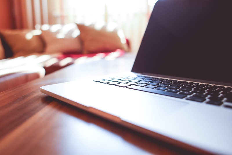communication, macbook, modern, computer key, occupation, one Person, 5K, technology, desk, Keyboard, wireless Technology, sunlight, pro, computer Keyboard