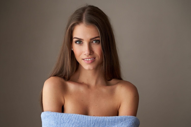 720P, portrait, beautiful woman, hairstyle, smiling, young adult, young women, indoors, beauty, Milan R, headshot, hair, studio shot, women, brown hair