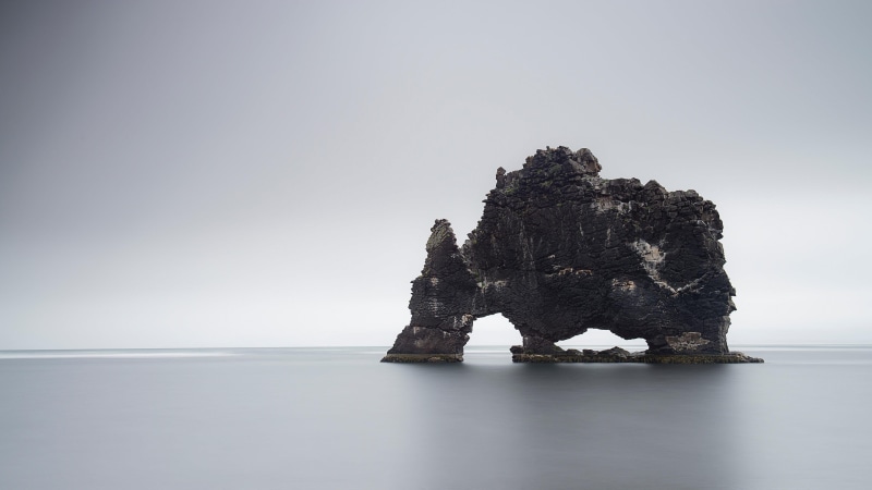 sea, natural arch, calm, sky, mountain, vatnsnes, rock, ocean, rock formation, 4K, arch, iceland, stack, troll rock, hvitserkur, vatnsnes peninsula, water