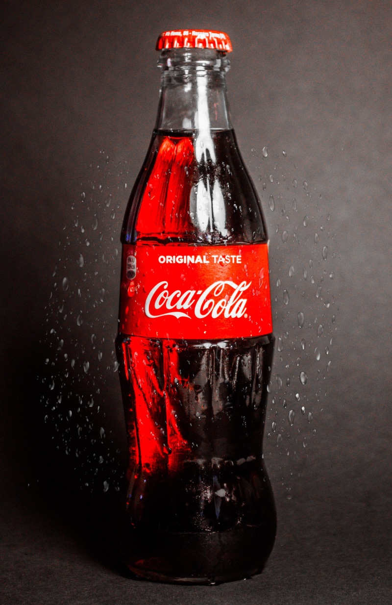 still life, drink, studio shot, 4K, western script, bubbles, red, celebrate, holiday, close-up, container, the coca-cola company, refreshment, no people