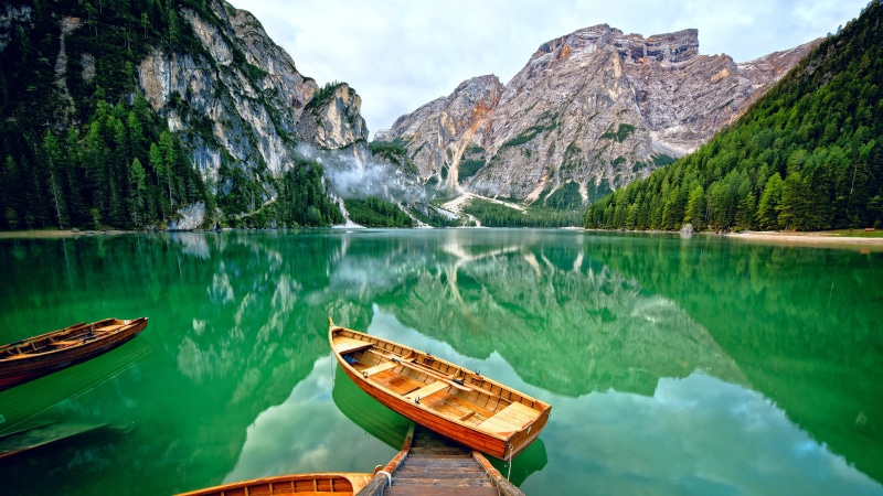 lake braies, 4K, mountain, italy, pragser wildsee, landscape, tree, prags dolomites, reflection, water, europe, nature reserve, wilderness, south tyrol
