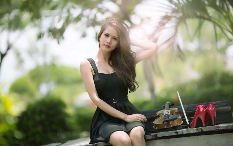 2560x1600, girl, women, dress, asian, woman, sun, s, 2K, girls, bench, violin, black