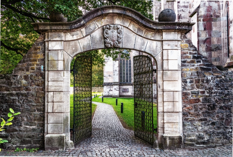 architectural column, path, entrance, urban, pavement, traditional, town, door, no people, windows, gray, 5K, artwork, architecture, city, history, wrought iron