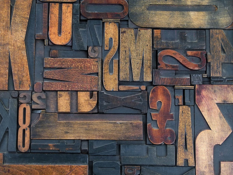 wooden, western script, dirty, vintage, typescript, communication, studio shot, letters, wood, medium group of objects, 720P, group, close-up, variation