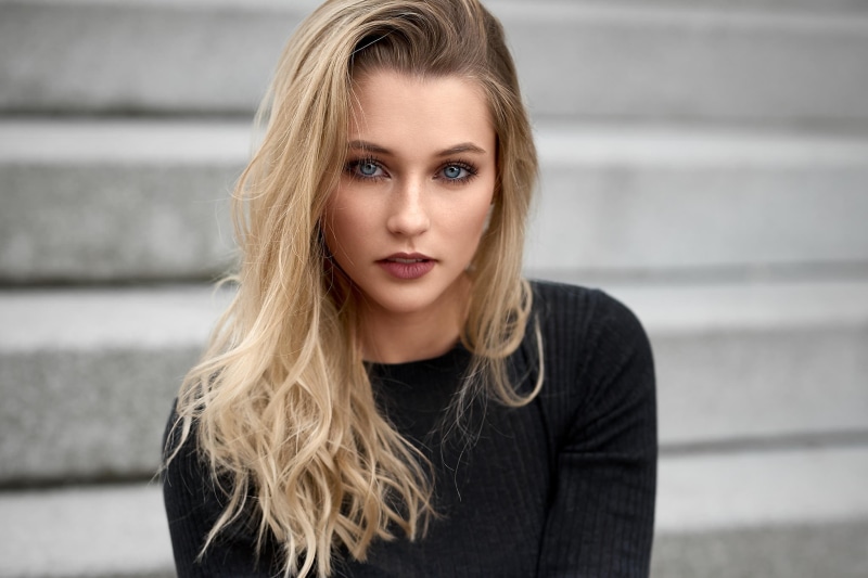 human hair, fashion, long hair, beautiful woman, face, adult, depth of field, 500px, beauty, beautiful people, hair, 1080P, hairstyle, looking at camera