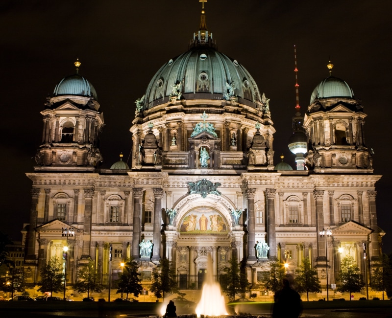 white, f/2, 2K, concrete, architecture, Berliner Dom, SOE, religion, berlin Cathedral, best, history, MG, city, 70mm, Damn, Wish I, travel, dome, Canon EOS 40D