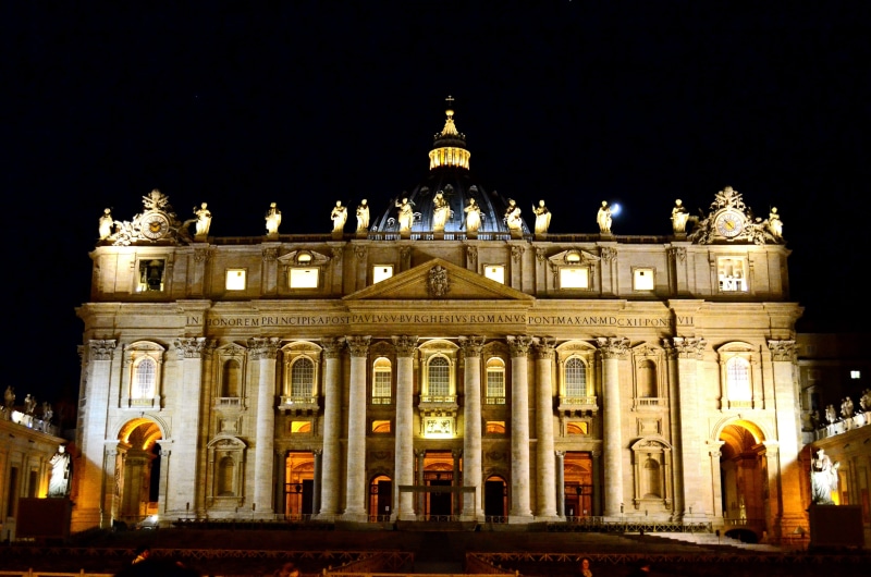 night, roma capitale, travel, sky, ornate, built structure, government, italy, dome, architectural column, facade, monument, history, nightlife, no people