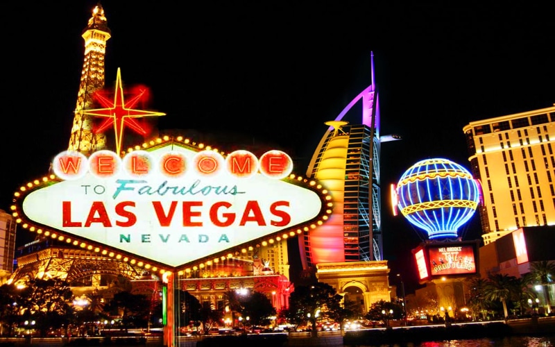 sign, 4K, fun, las, building exterior, communication, night, built structure, nightlife, arts culture and entertainment, casino, western script, motion