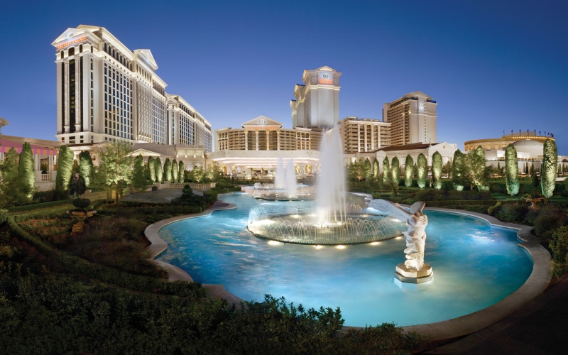 outdoors, luxury, water, hd, skyscraper, casino, swimming pool, palace, las, blue, caesars, travel destinations, front, hotel, day, built structure, architecture