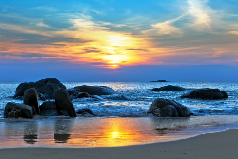 Pacific ocean, 5K, shore, stones, sunset, 8k, Best Beaches in the World, 4k, Sea, 5k