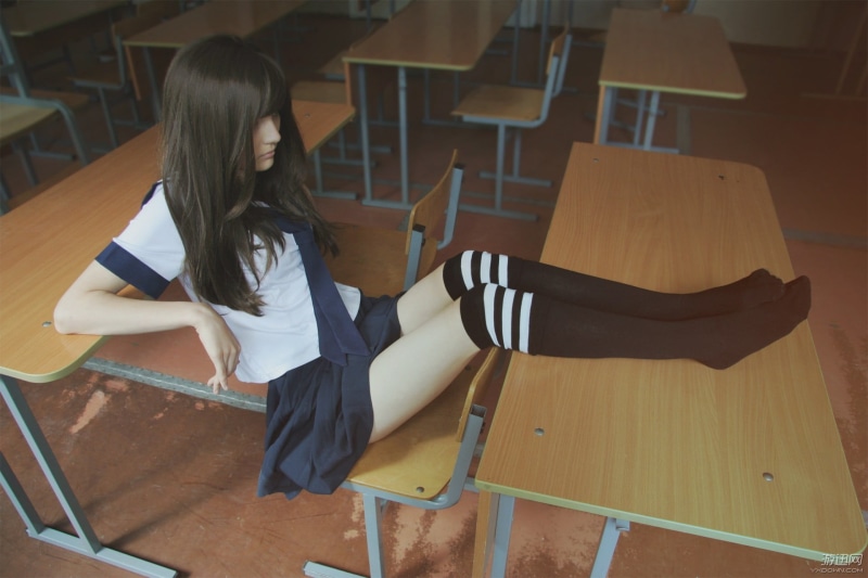 legs, bangs, hair, legs up, relaxation, chinese Ethnicity, asian Ethnicity, brunette, young women, lifestyles, adult, beautiful, mini, skirt, leisure activity