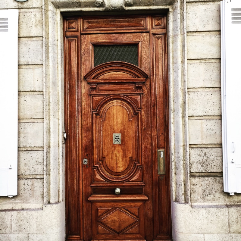 folding door, outdoors, curtain, wood - material, 11 terrasse front du médoc, door, railing, doorknob, pavement, bordeaux, cobblestone, sliding door, security