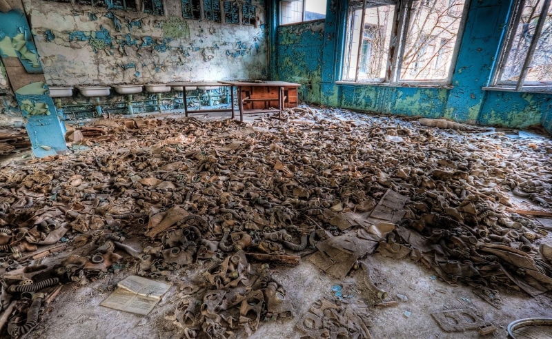 ruin, bad condition, large group of objects, decline, damaged, apocalyptic, architecture, deterioration, day, built structure, building exterior, messy