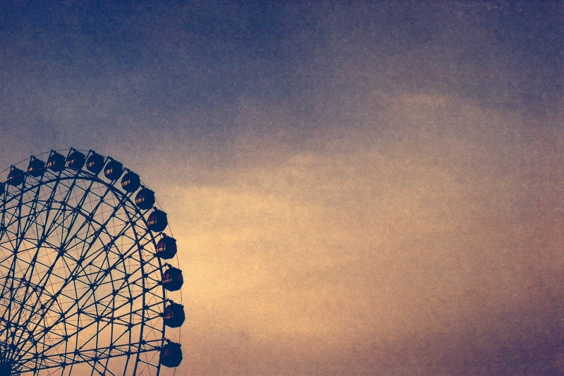 wheel, low angle view, silhouette, day, circle, nature, amusement park ride, 720P, arts culture and entertainment, outdoors, dusk, sky, no people, vintage