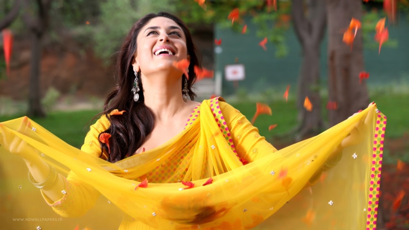 long hair, one person, hair, looking, happiness, women, Kapoor, smiling, teeth, outdoors, Kareena, adult, fashion, 2K, beautiful woman, positive emotion