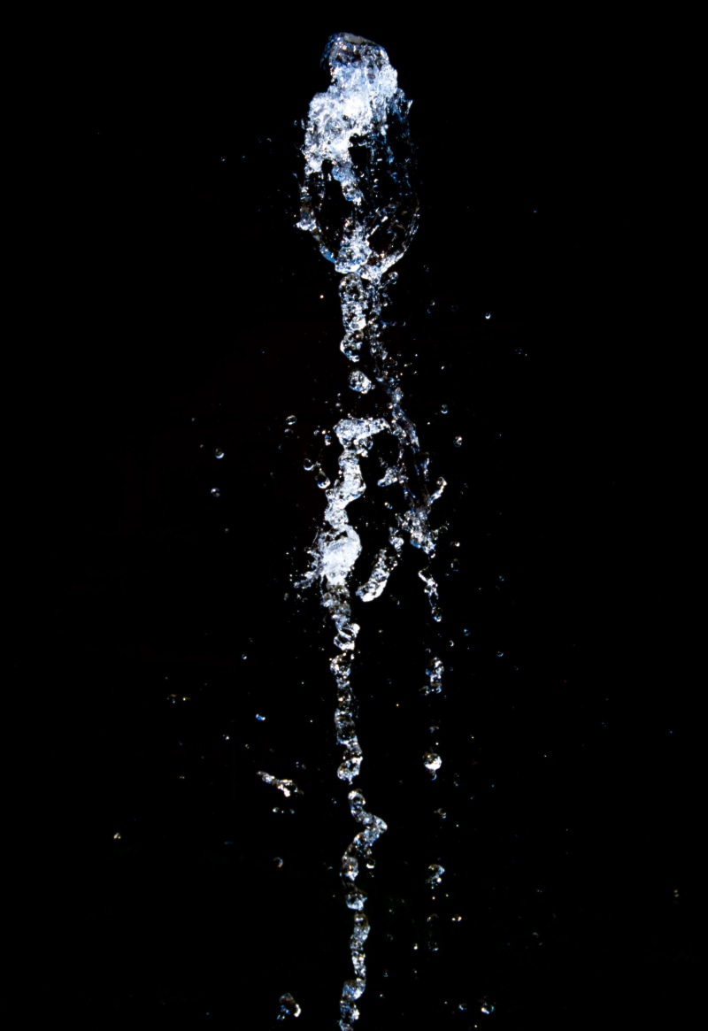 freshness, wet, waterdrops, studio shot, droplet, refreshment, smooth, black background, food and drink, drop of water, water, rain, splash, black, liquidity