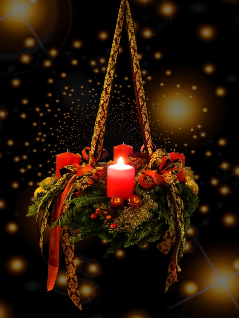 advent wreath, fire - natural phenomenon, christmas time, 5K, glowing, lighted, celebration, nature, candles, candlelight, focus on foreground, close-up