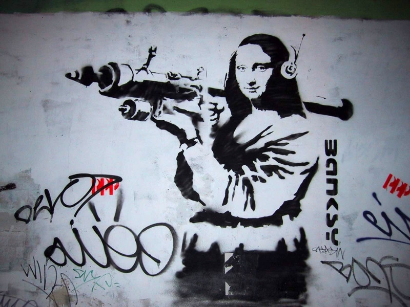 lisa, wall, mona, Banksy, painting, art and craft, laughing, text, day, artwork, representation, graffiti, message, human representation, drawing, headphones