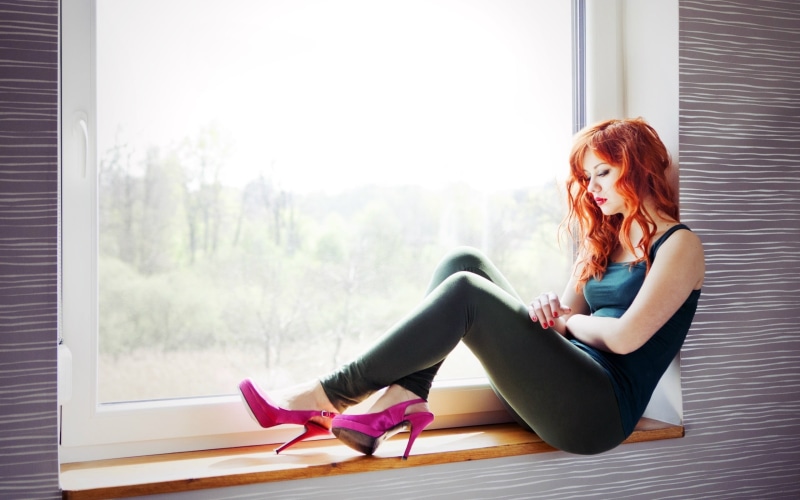 s, one Woman Only, tank top, top, females, green, physical activity, hairstyle, yoga, caucasian Ethnicity, home Interior, lifestyles, redhead, beautiful