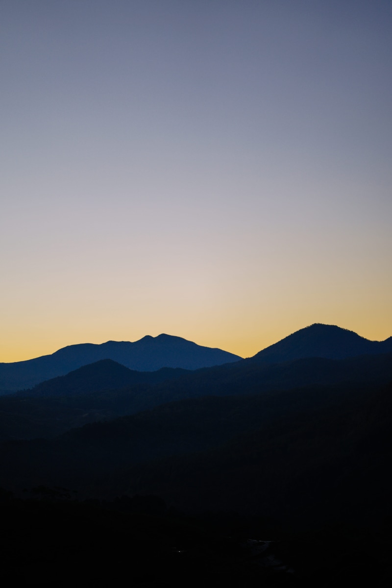 outdoors, 5K, gradient, minimal, mountain, silhouette, tranquility, asia, layer, bandung, remote, idyllic, sunshine, travel, sony, clear sky, tranquil scene