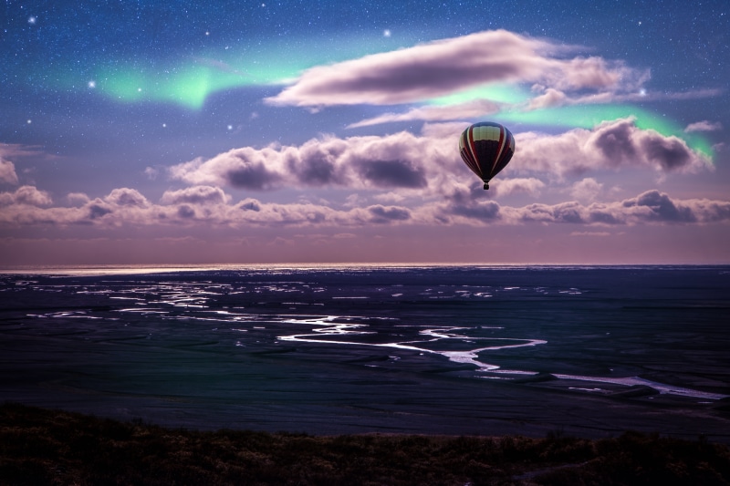 landscape, travel, air, adventure, sea, summer, hot Air Balloon, Photoshop, body of water, body, aurora  boreal, se, flying, sky, ballon, scenics, globo