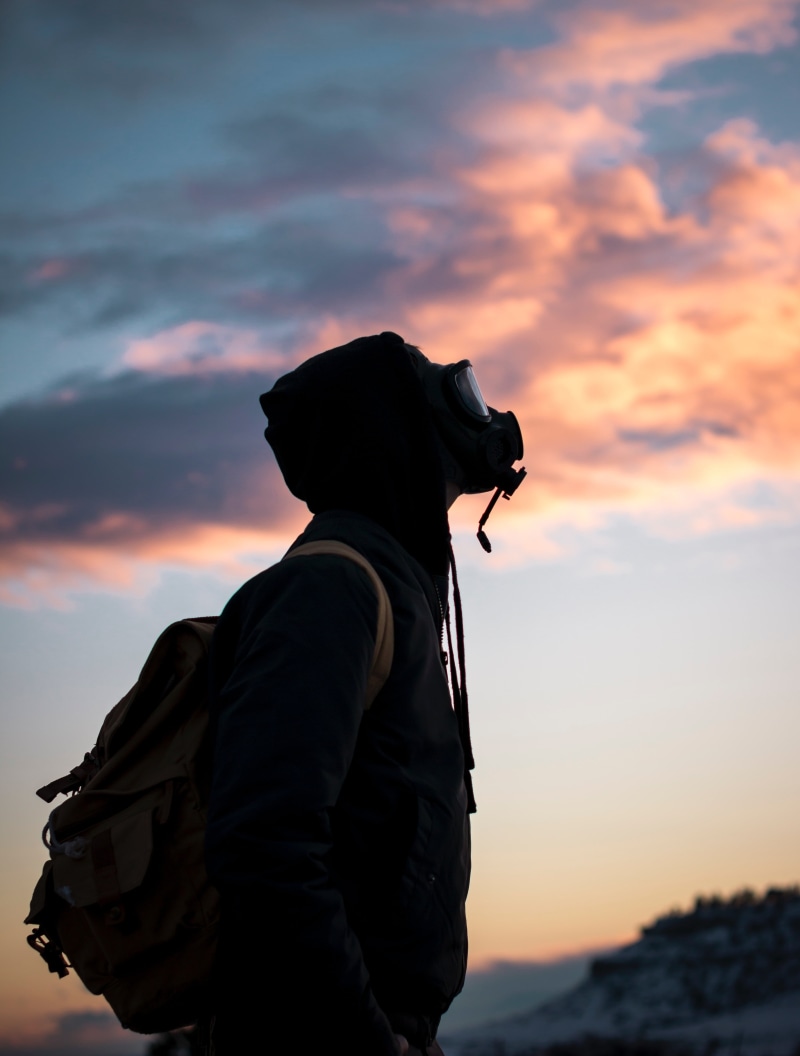 man, beauty in nature, mountain, sunrise - Dawn, sunlight, sea, hoodie, clothing, real people, leisure activity, nature, females, 4K, scenics - nature