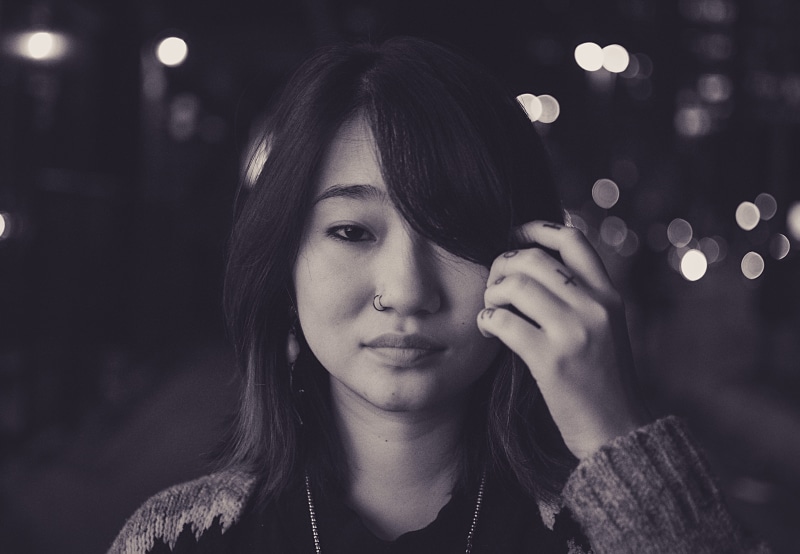 photoshoot, front view, beautiful people, lady, beauty, headshot, person, fashion, beautiful woman, wear, dark, night, hairstyle, young adult, hair, human body part