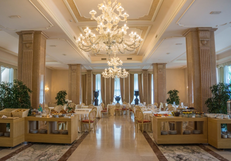 breakfast room, hotel, decor, beauty, vacation, table, residential Building, design, home, candelabra, ceiling, architecture And Buildings, architecture