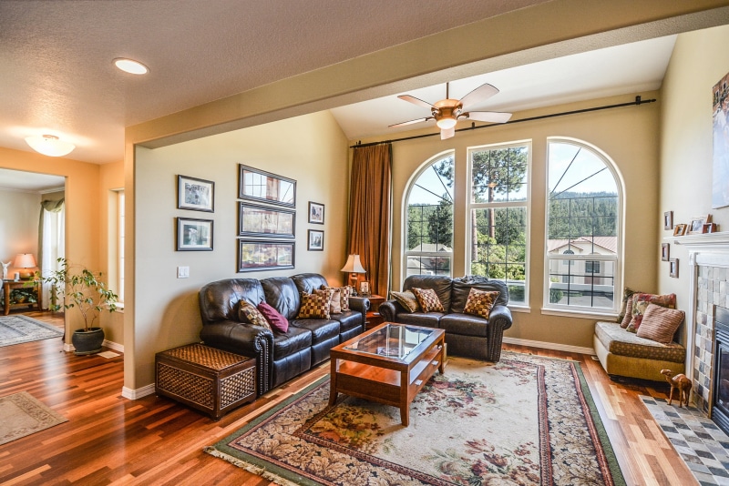 building, upper class, coffee table, apartment, carpet - Decor, architecture, no People, house, living Room, table, residential District, wealth, elegance