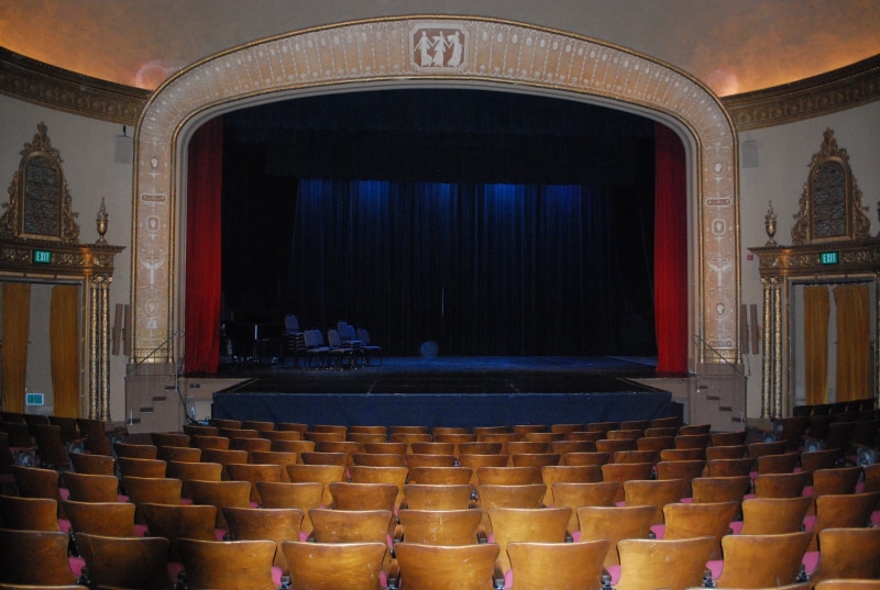 curtain, built structure, empty, indoors, theater, stage theater, presentation, seat, history, chairs, chair, stage, interior, absence, drapes, 2K, in a row