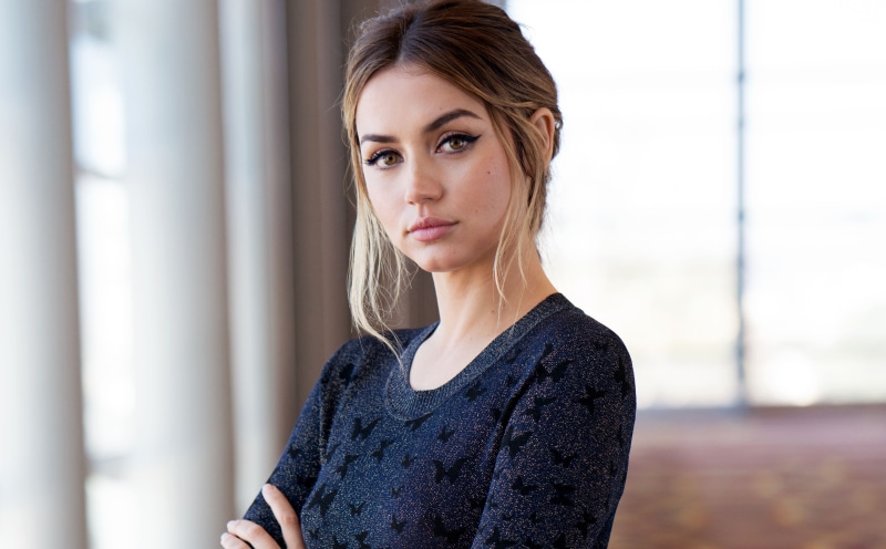 4K, 4K, Ana de Armas