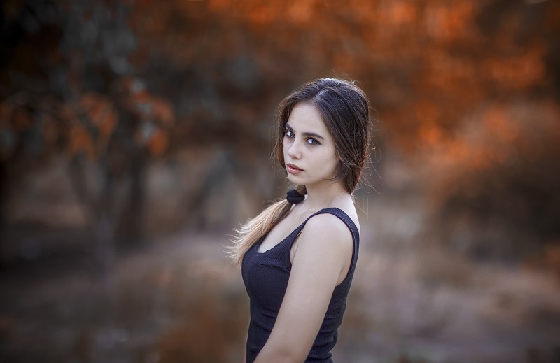 fashion, Nurettin Yıldırım, one person, tank, hair, black, adolescence, hairstyle, tank top, young adult, tree, nature, ponytail, side view, women, outdoors