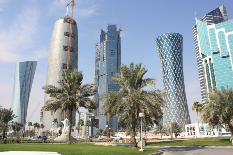 urban Scene, business, 2K, tropical climate, office Building, arabia, downtown District, modern, persian Gulf Countries, cityscape, city Life, office