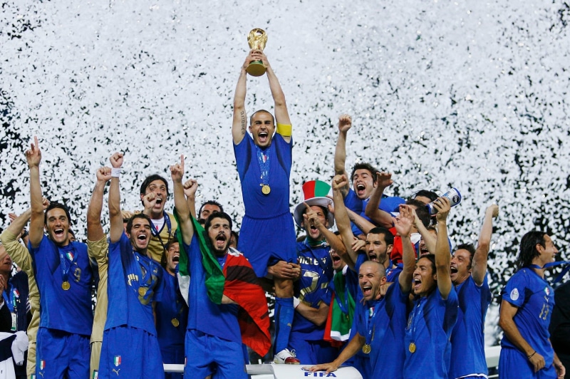 france, zambrotta, team, adult, women, happiness, celebration, child, limb, smiling, playing, caucasian Ethnicity, large Group Of People, real people, fun