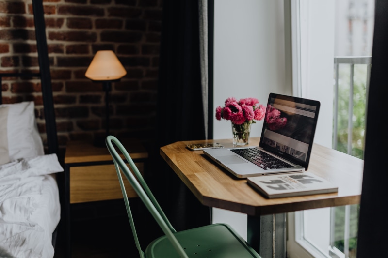 chair, seat, industrial, coffee, computer, working, modern, wireless technology, furniture, nature, flowers, desk, window, table, study, room, office, student