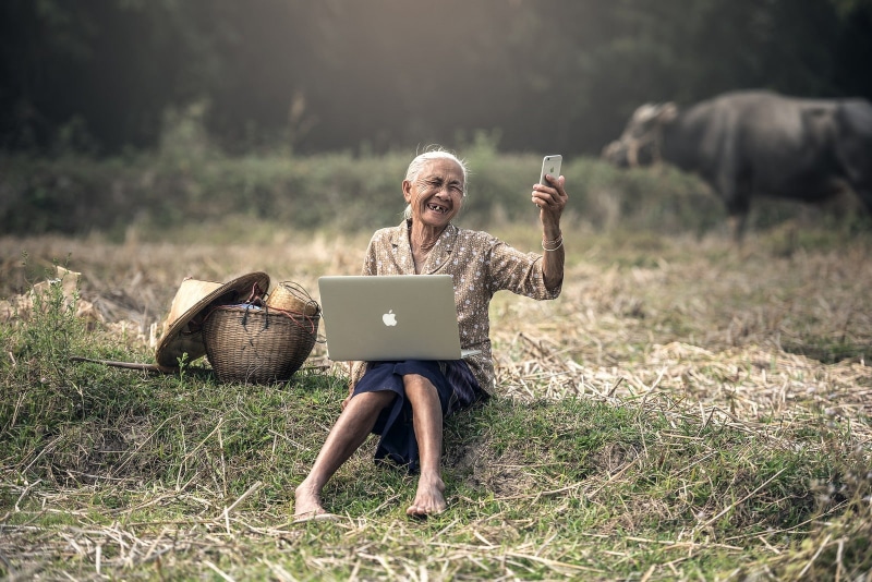 connection, senior adult, happiness, wireless technology, computer, laptop, full length, portrait, 720P, using laptop, mac book, old people, field, emotion