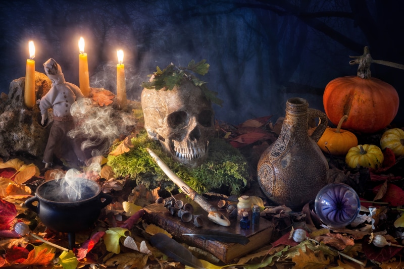 bubbles, moss, magic, 5K, pitcher, doll, candles, witchcraft, Halloween, Mac, skull, book, bowler, feathers, still life, pumpkin, leaves