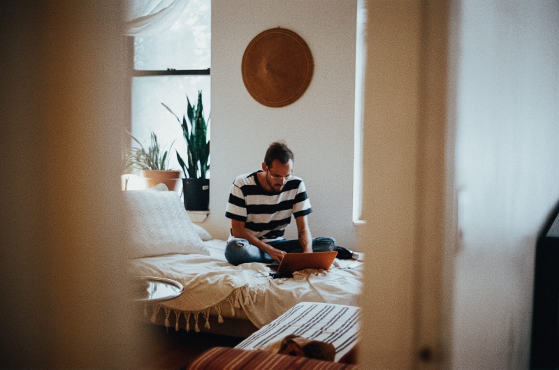 man, interior, heterosexual Couple, casual Clothing, women, laptop, copy Space, happiness, hotel Room, bed, boho, beauty, reading, two People, relaxation