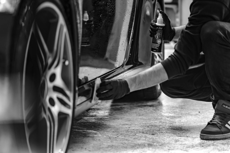 polish, steam, body part, care, automobile, day, glass, grayscale, hand, lifestyles, city, tire, auto, adults only, mechanic, human limb, mode of transportation