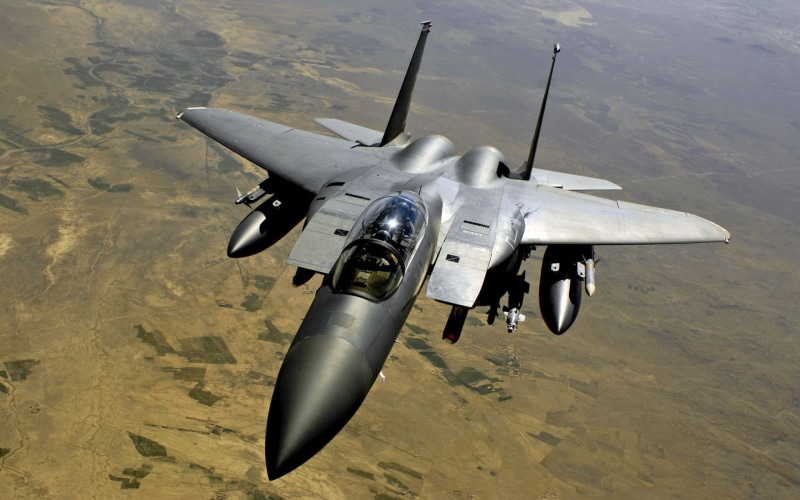 single object, air force, aerospace industry, 1080P, high angle view, no people, McDonnell Douglas F-15E Strike Eagle, aircraft, gray, plane, mode of transportation