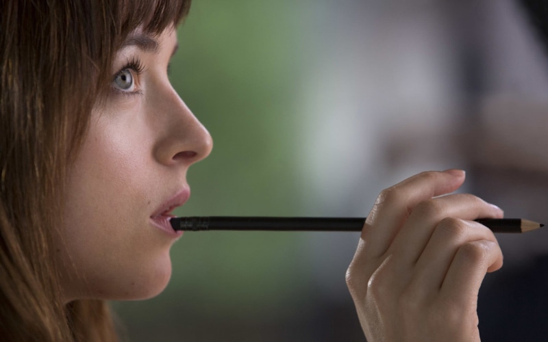 lifestyles, brown Hair, child, headshot, teenager, looking, beauty, real people, beautiful woman, beautiful, artist, dakota, indoors, johnson, focus on foreground