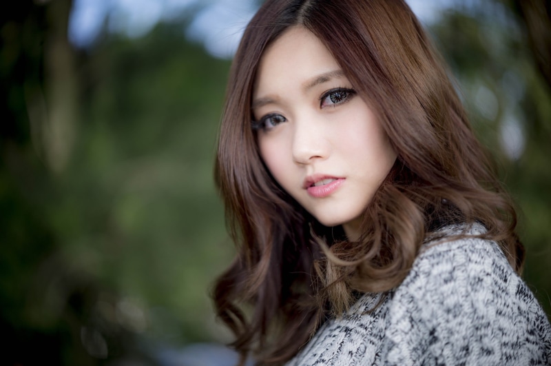 focus on foreground, women, contemplation, teenager, child, one person, headshot, long hair, beautiful woman, looking at camera, day, girls, innocence